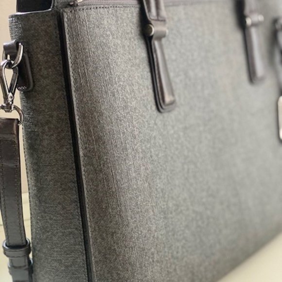 tumi ashton briefcase